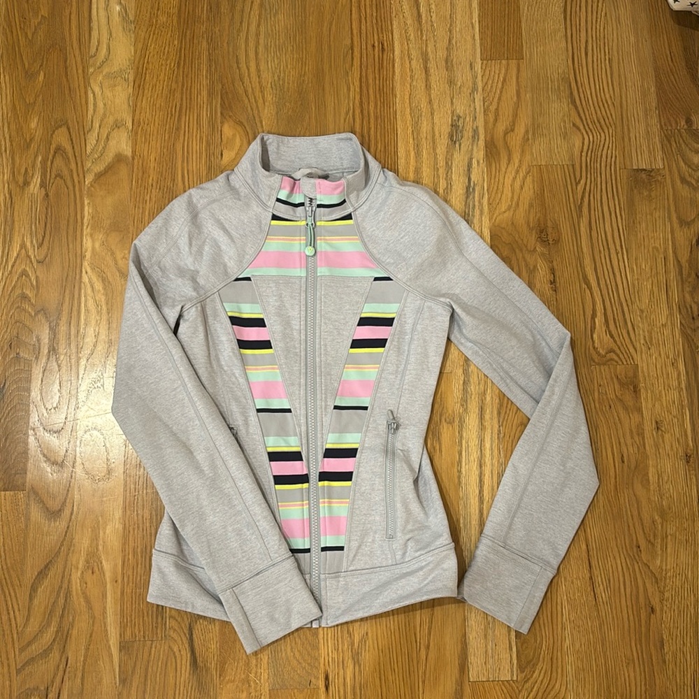 ivivva zip up size 12